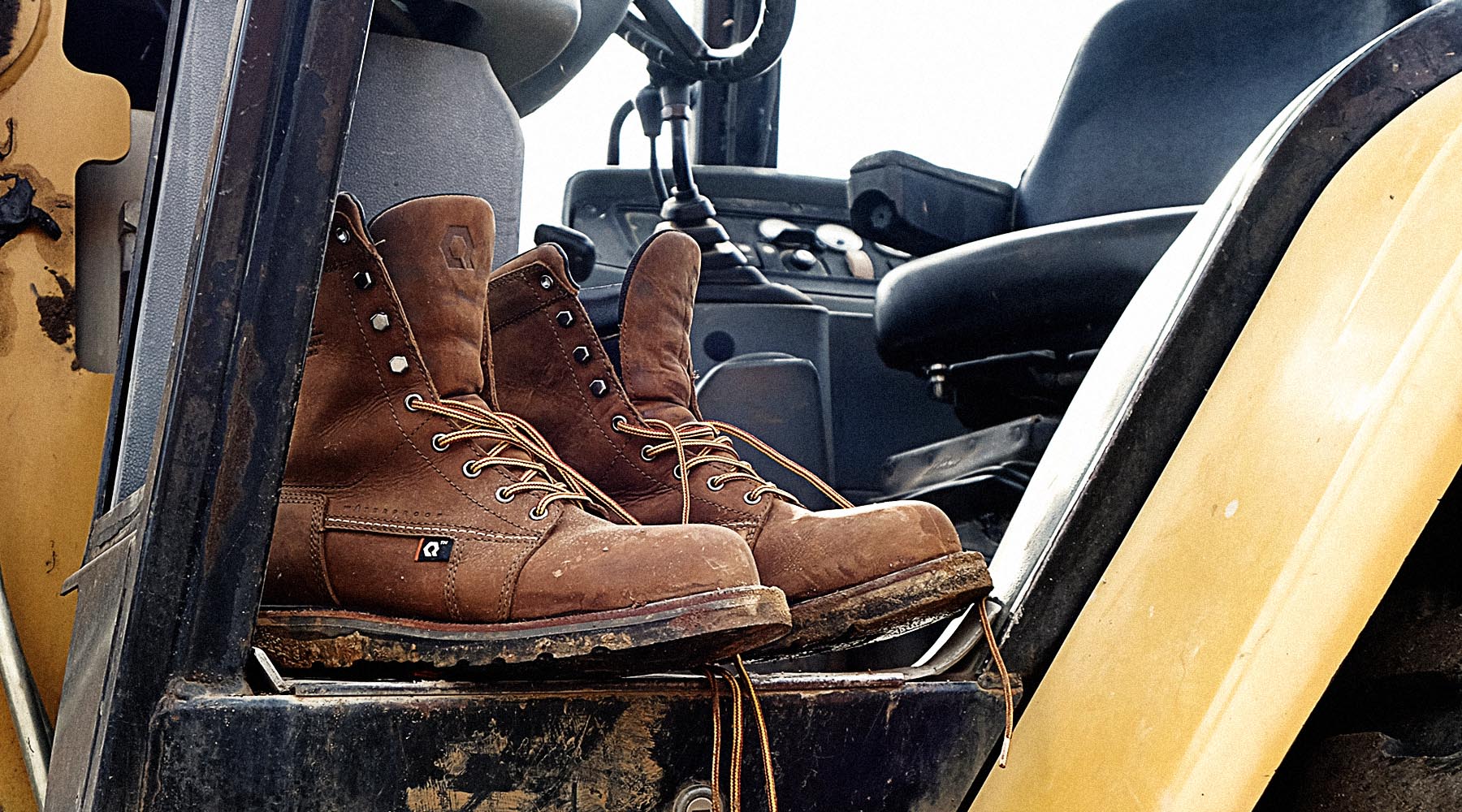 8" BLDR work boot Ready to Work regardless of the weather being a waterproof boot.