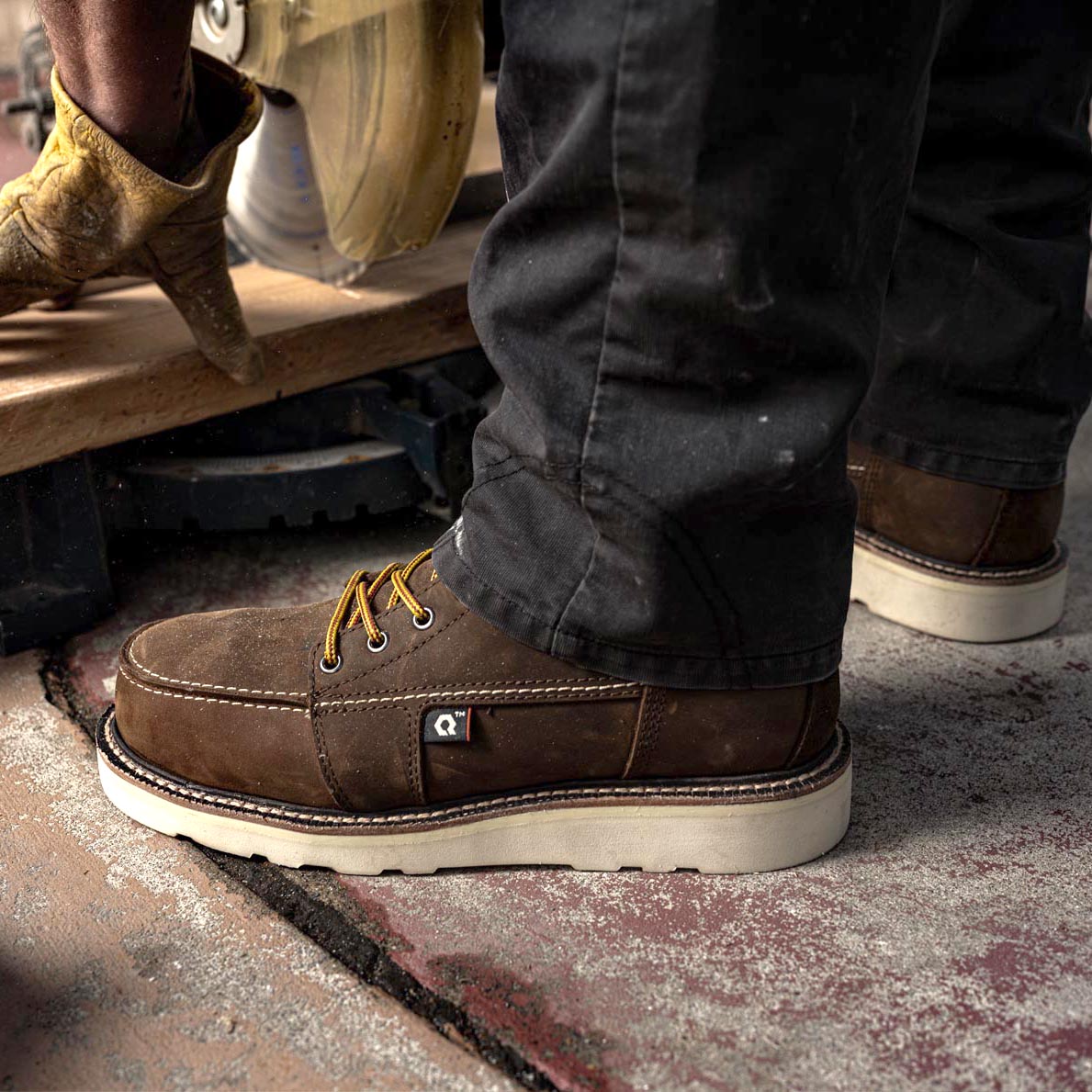 Red wing moc toe low sale